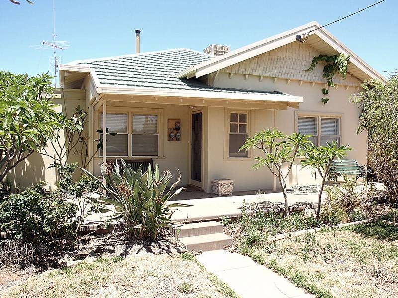 74 Cherry Avenue, Mildura VIC 3500
