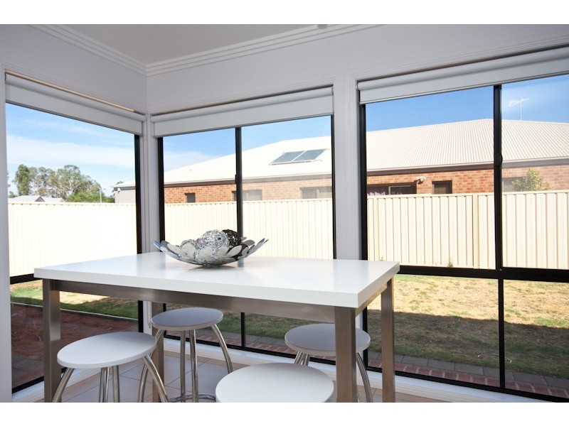 4 Oxley Court, Mildura VIC 3500