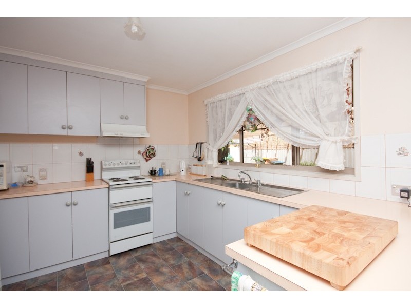 3 Lisa Court, Mildura VIC 3500