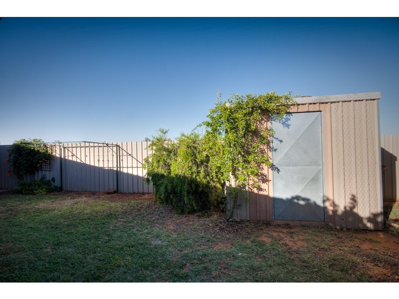 1/13 Belleview Drive, Irymple VIC 3498
