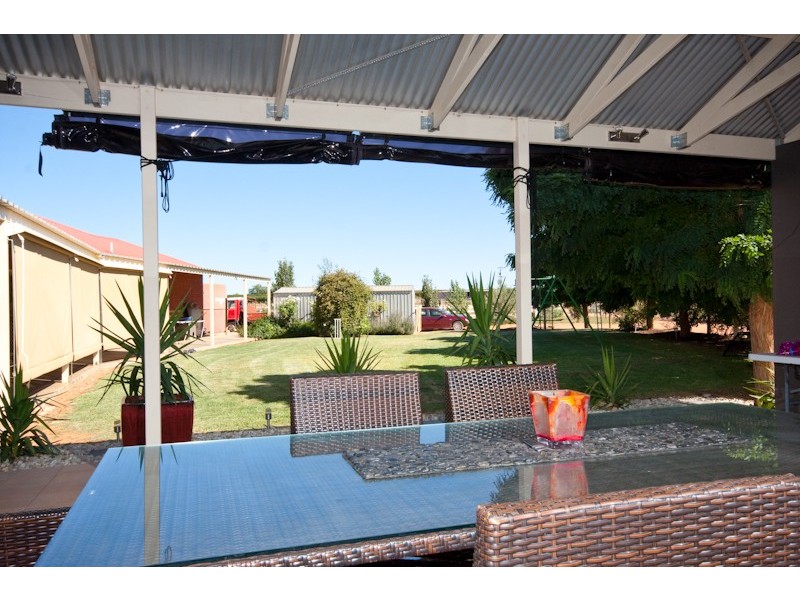 298 Millewa Road, Red Cliffs VIC 3496