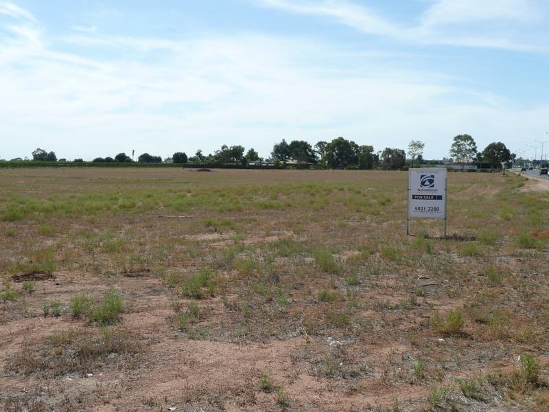 00 Cnr Fifteenth Street & Cowra Avenue, Mildura VIC 3500