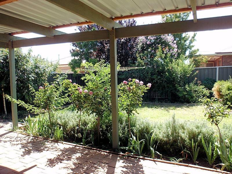 50 Main Avenue North, Merbein VIC 3505