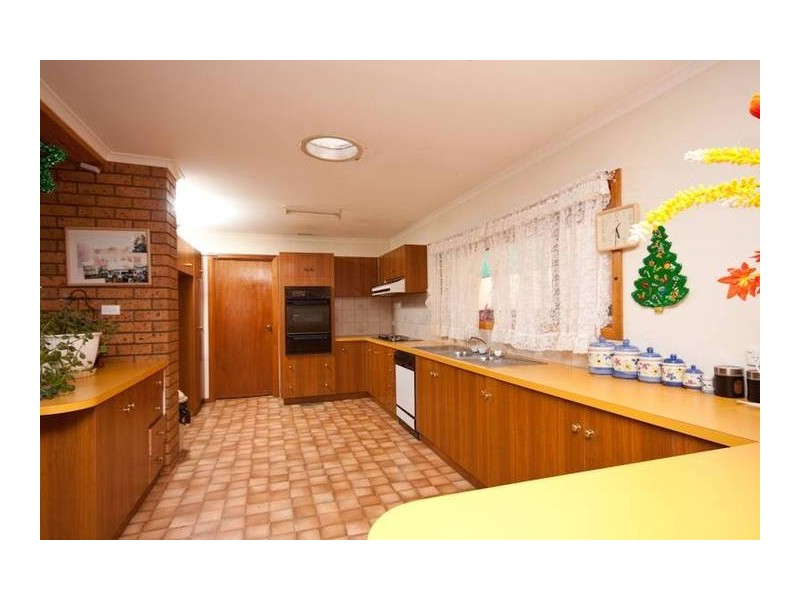 11 Stuart Avenue, Mildura VIC 3500