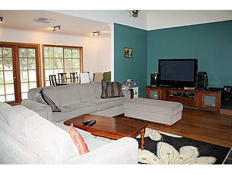 372 Boobook Avenue, Cardross VIC 3496