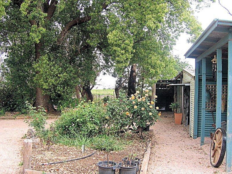 372 Boobook Avenue, Cardross VIC 3496