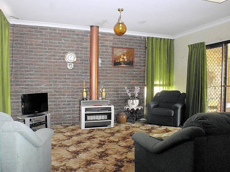 10 John Court, Irymple VIC 3498