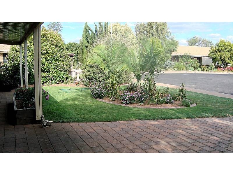 3 Avoca Place, Mildura VIC 3500