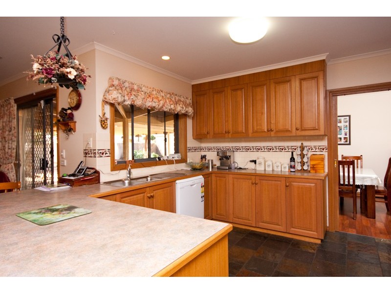 2 Fleetwood Court, Mildura VIC 3500