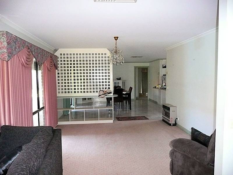 17 Muscat Court, Mildura VIC 3500