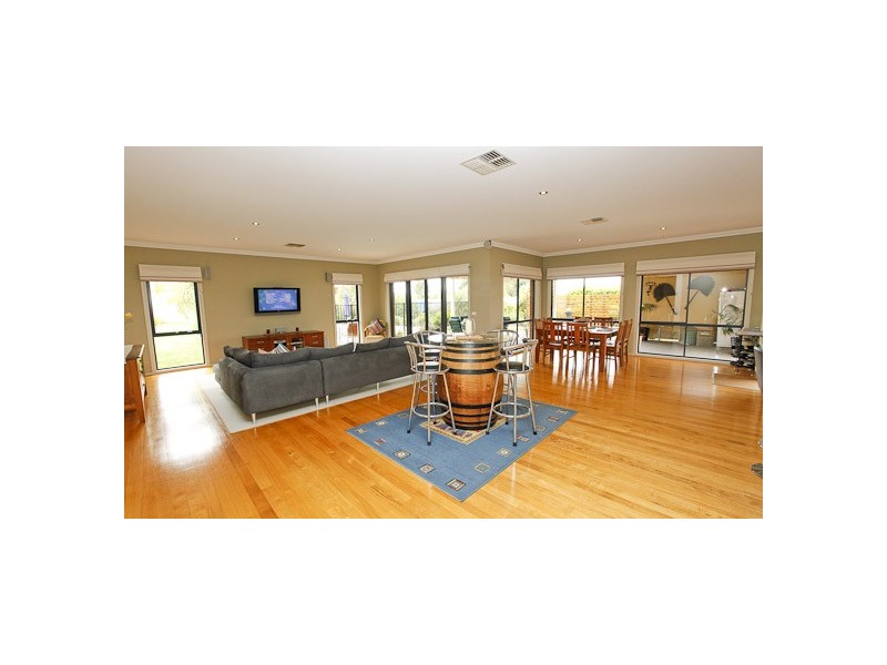 28 Wadsworth Drive, Gol Gol NSW 2738