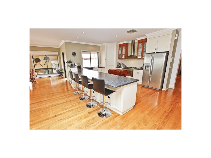 28 Wadsworth Drive, Gol Gol NSW 2738