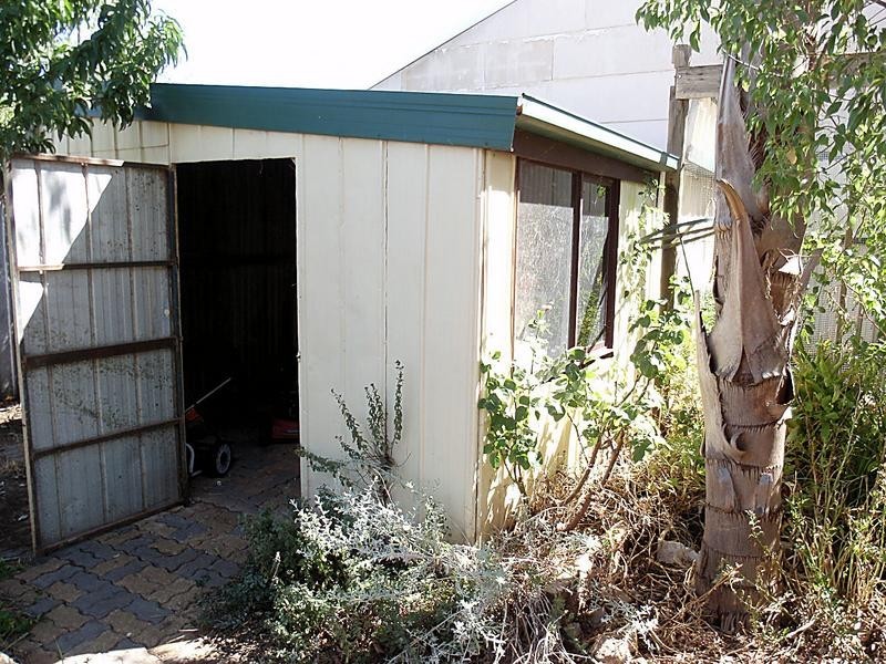 145 Almond Avenue, Mildura VIC 3500