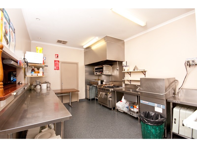 29 Langtree Avenue, Mildura VIC 3500