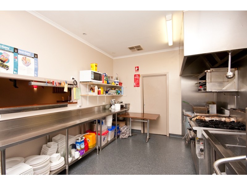 29 Langtree Avenue, Mildura VIC 3500