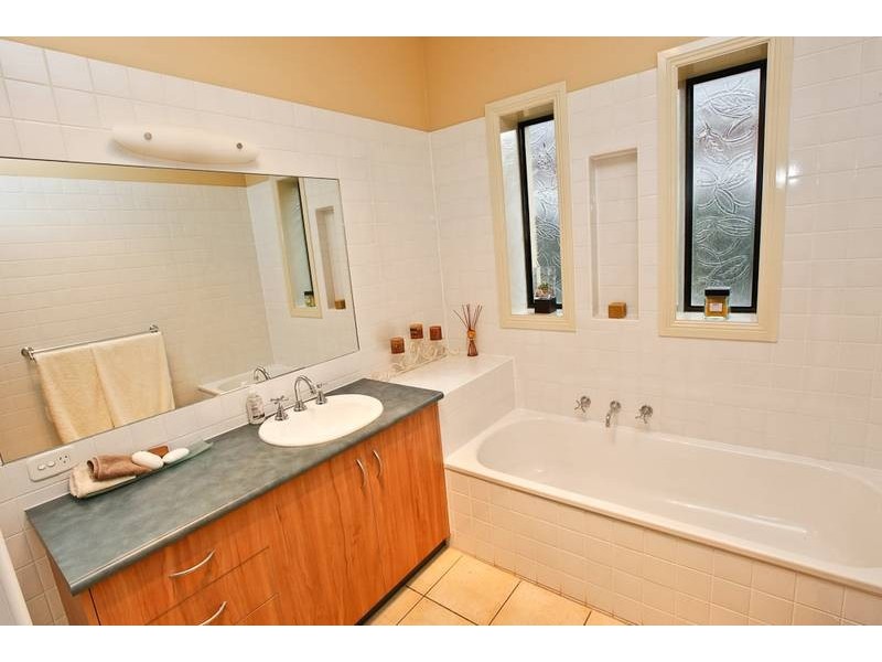 22 Burnside Way, Mildura VIC 3500