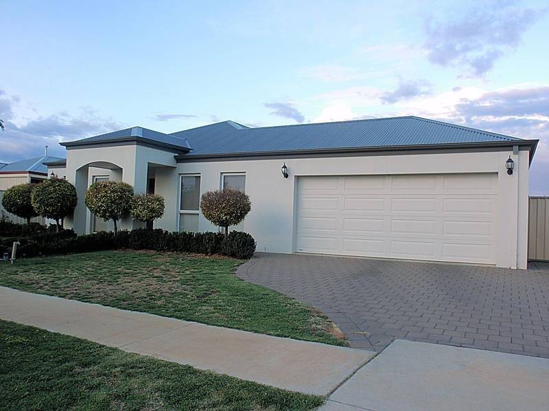 22 James Cook Drive, Mildura VIC 3500