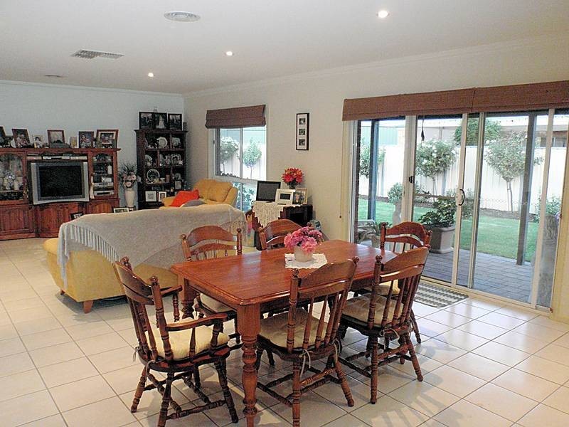 22 James Cook Drive, Mildura VIC 3500