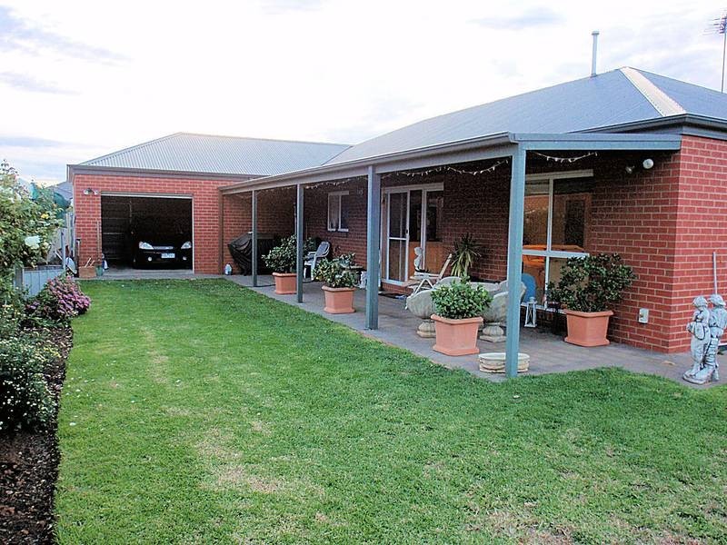 22 James Cook Drive, Mildura VIC 3500