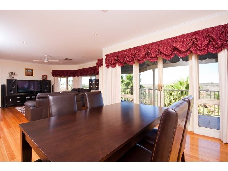 127 McEdward Street, Birdwoodton VIC 3505