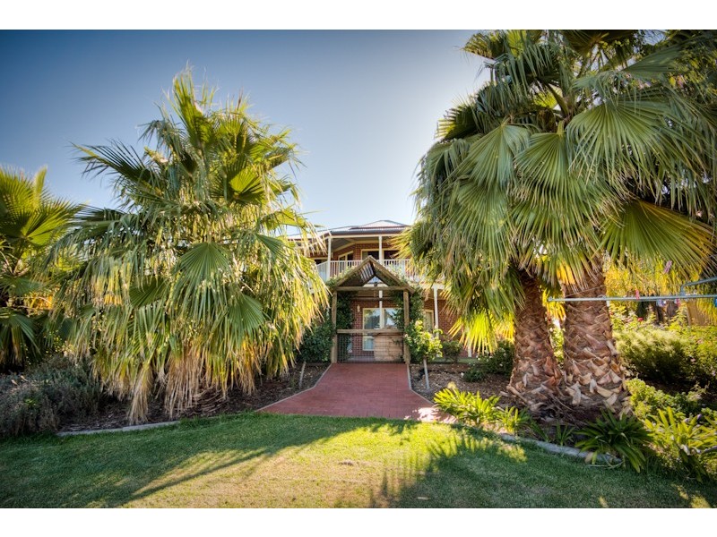 127 McEdward Street, Birdwoodton VIC 3505