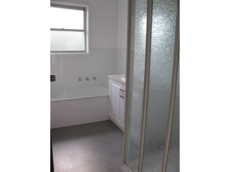 13 Namoi Avenue, Red Cliffs VIC 3496