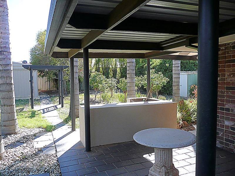 17 Muscat Court, Mildura VIC 3500