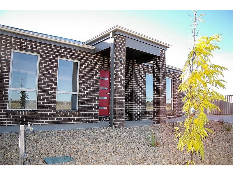 2/48 Begg Court, Red Cliffs VIC 3496
