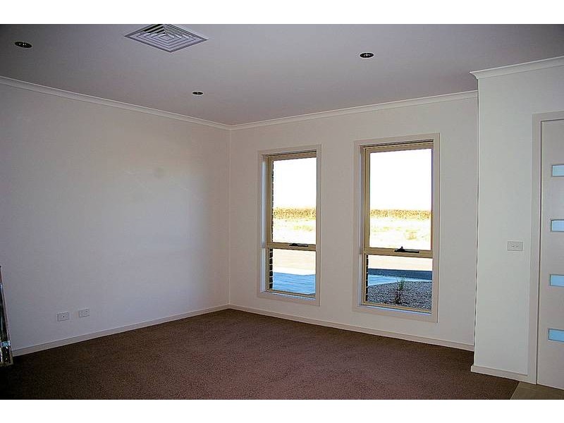2/48 Begg Court, Red Cliffs VIC 3496