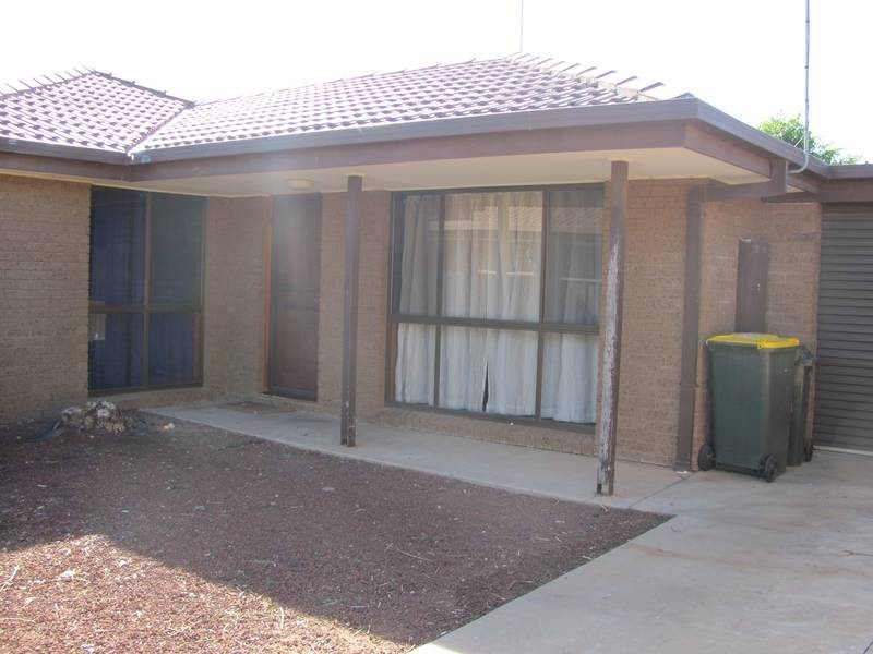 2/4 Vincent Court, Mildura VIC 3500