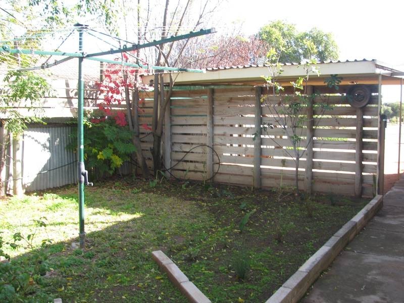 74 Cherry Avenue, Mildura VIC 3500