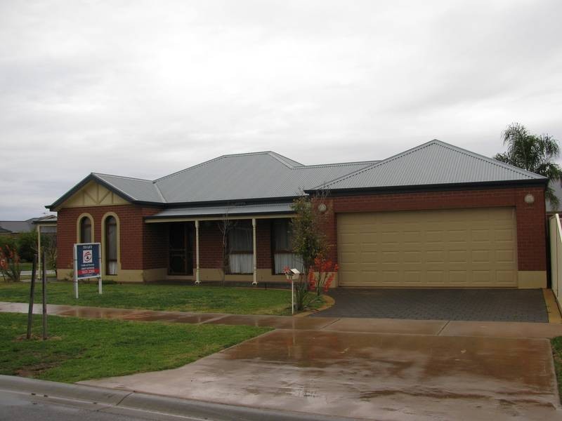 22 Tarrango Drive, Mildura VIC 3500