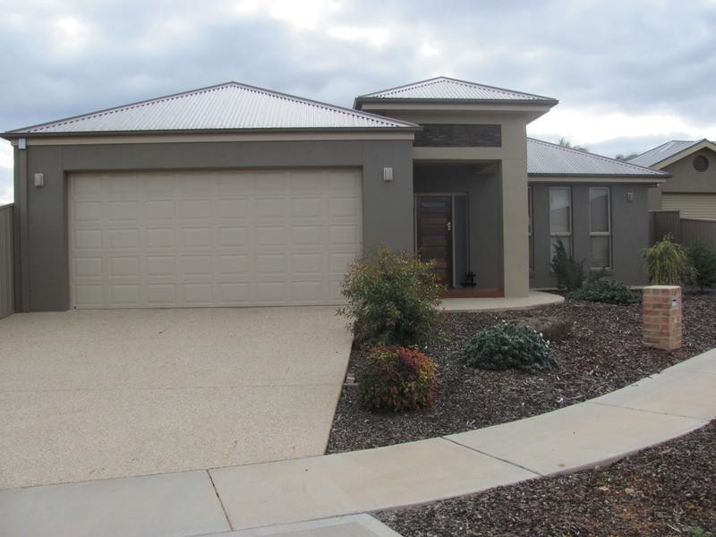 3 Popular Alm Court, Mildura VIC 3500