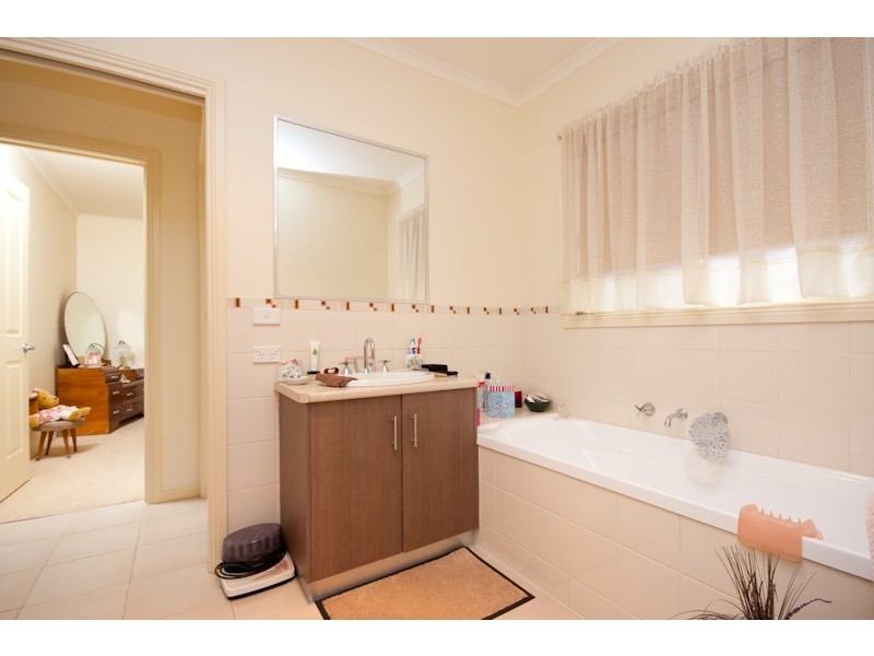 23/8 Taylor Drive, Mildura VIC 3500