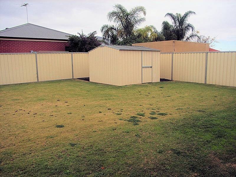 27 Canterbury Drive, Mildura VIC 3500