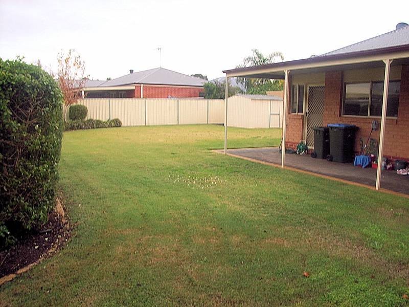 27 Canterbury Drive, Mildura VIC 3500