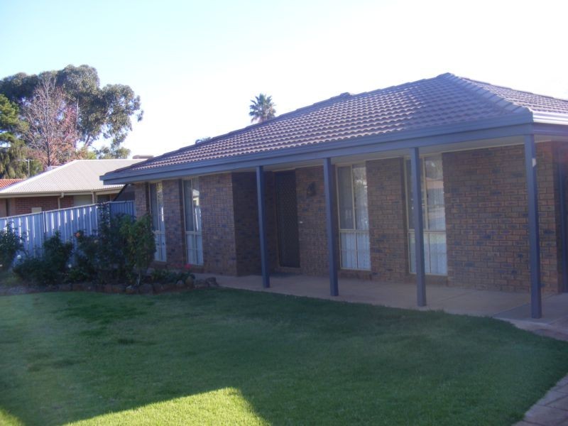 16 Wilkie Drive, Irymple VIC 3498