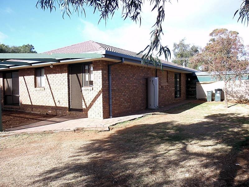 12a Westcliffs Avenue, Red Cliffs VIC 3496