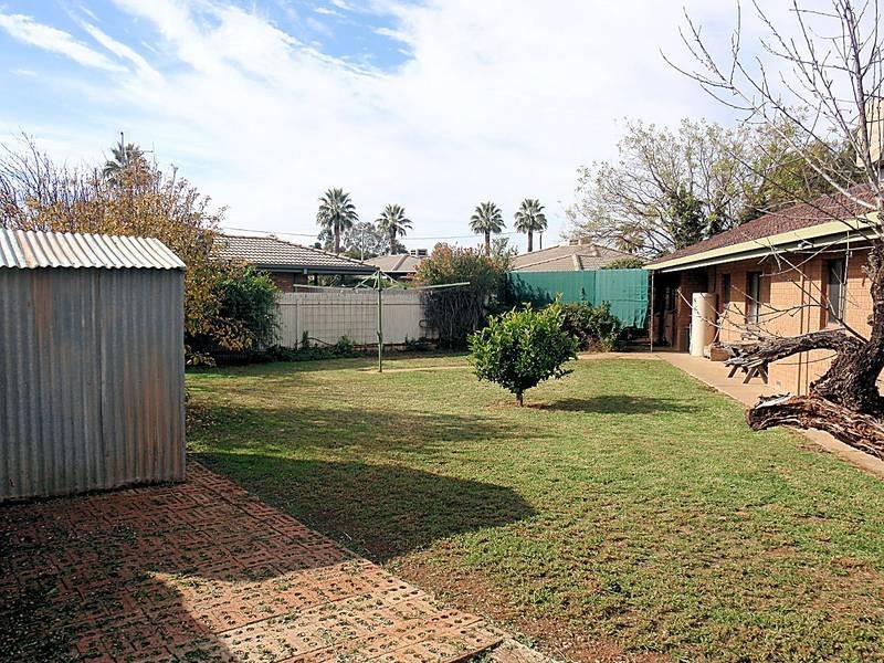 8 Karingal Court, Irymple VIC 3498