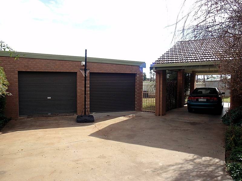 8 Karingal Court, Irymple VIC 3498
