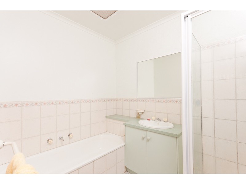 2/9 Maloney Drive, Mildura VIC 3500