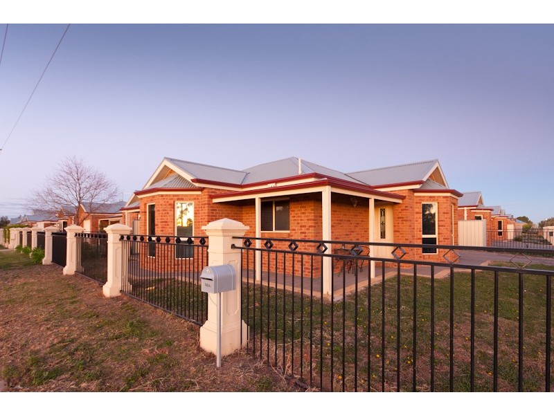 622 Deakin Avenue, Mildura VIC 3500