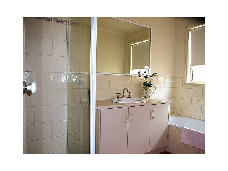 7 Lavender Court, Mildura VIC 3500