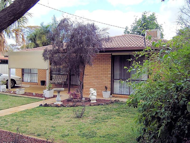 2 Chancellor Court, Red Cliffs VIC 3496