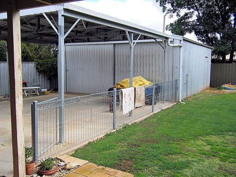 2 Chancellor Court, Red Cliffs VIC 3496