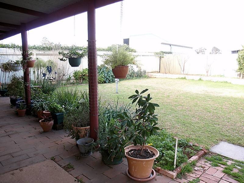 536 Koorlong Avenue, Irymple VIC 3498