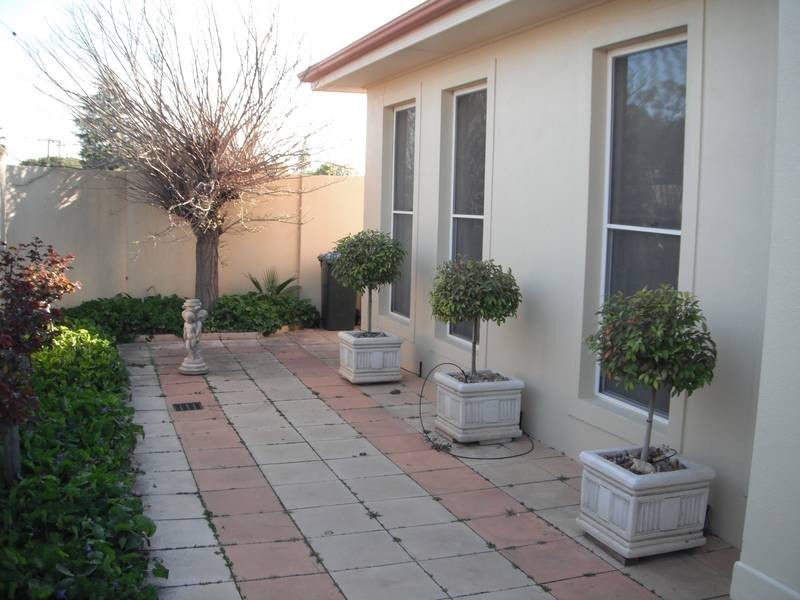 15 Cherry Avenue, Mildura VIC 3500