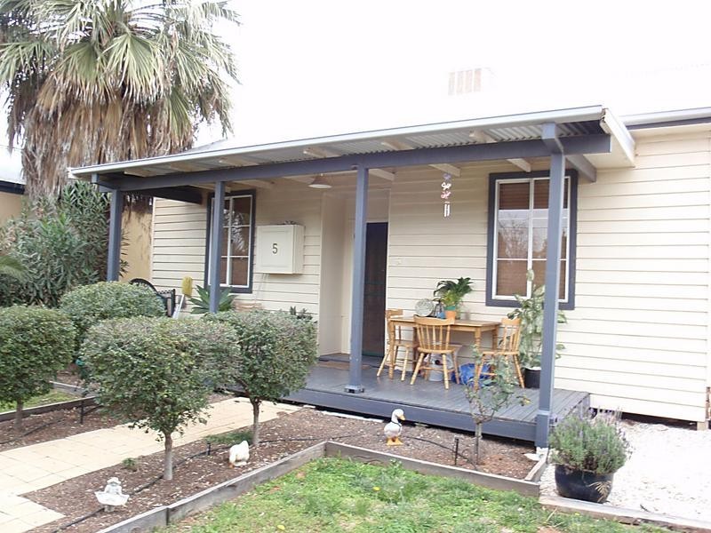 5 Kurrajong Parade, Mildura VIC 3500