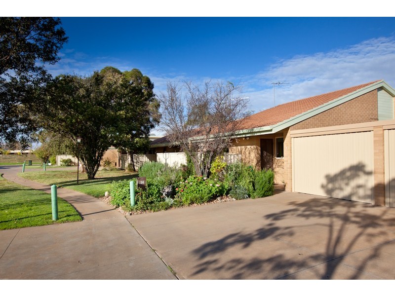 4/ Paperbark Court ( Kalimna Village), Mildura VIC 3500