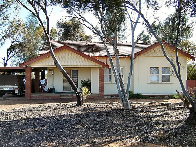 21 Dumosa Street, Red Cliffs VIC 3496